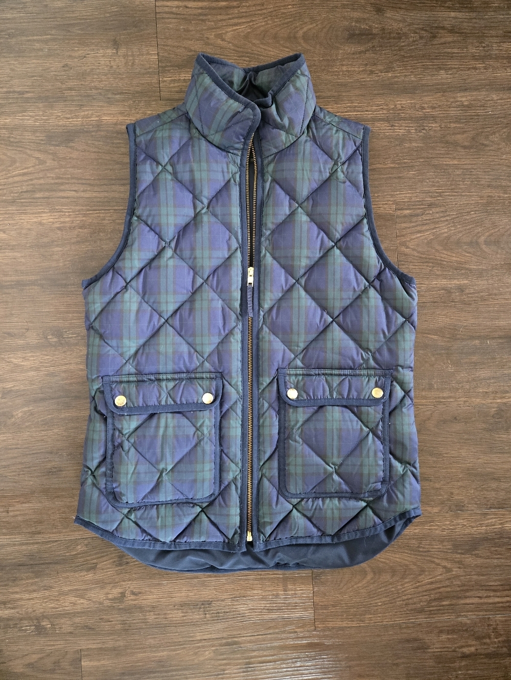 J. Crew Excursion Quilted Down Vest Blackwatch Plaid Puffer Women's size XS